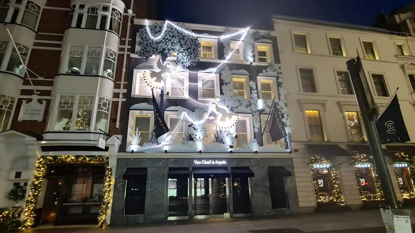 Christmas Decorations at Van Cleef & Arpels, London